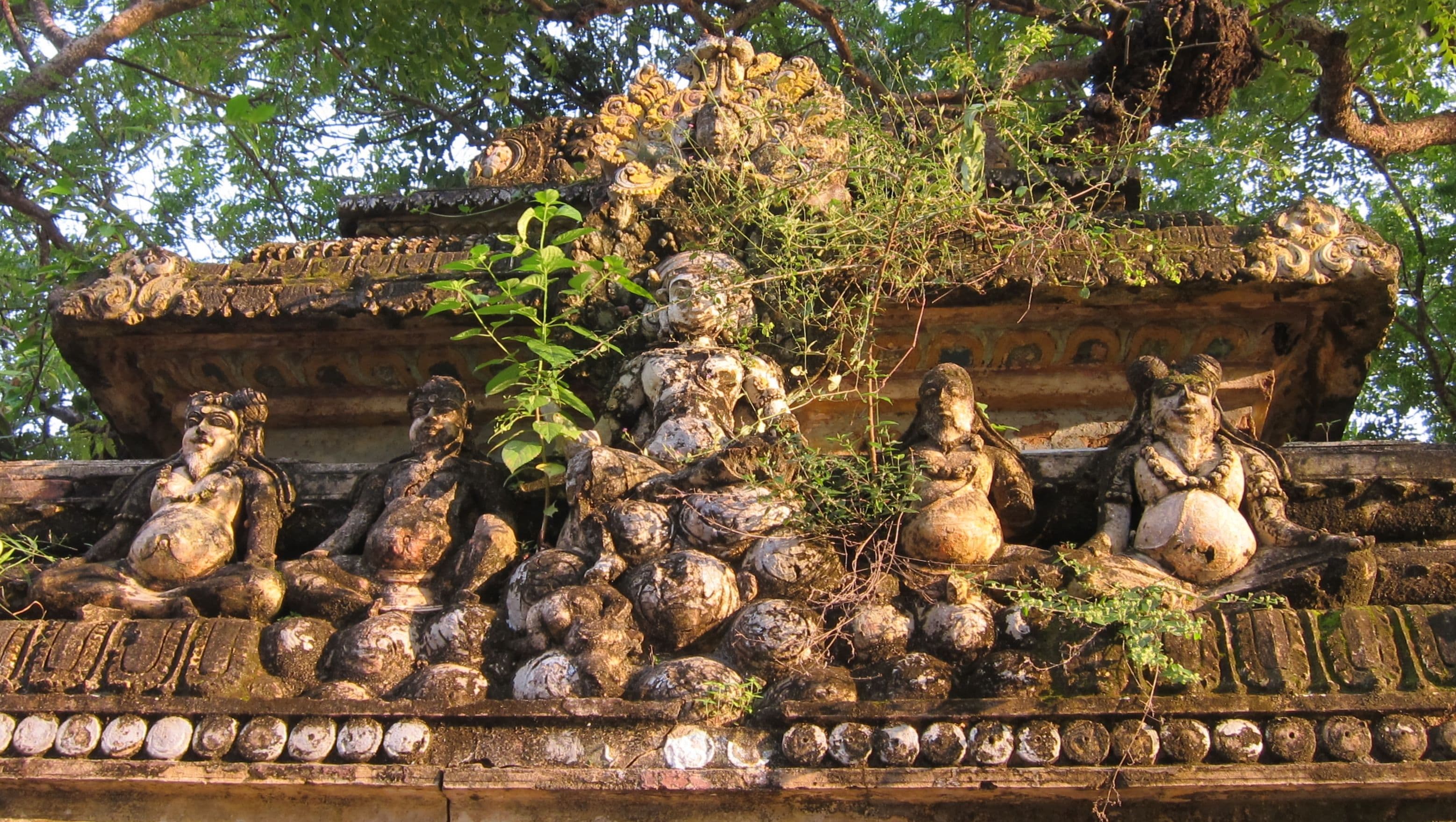 The Legend of Keerimalai: Naguleswaram Temple & Sacred Ponds